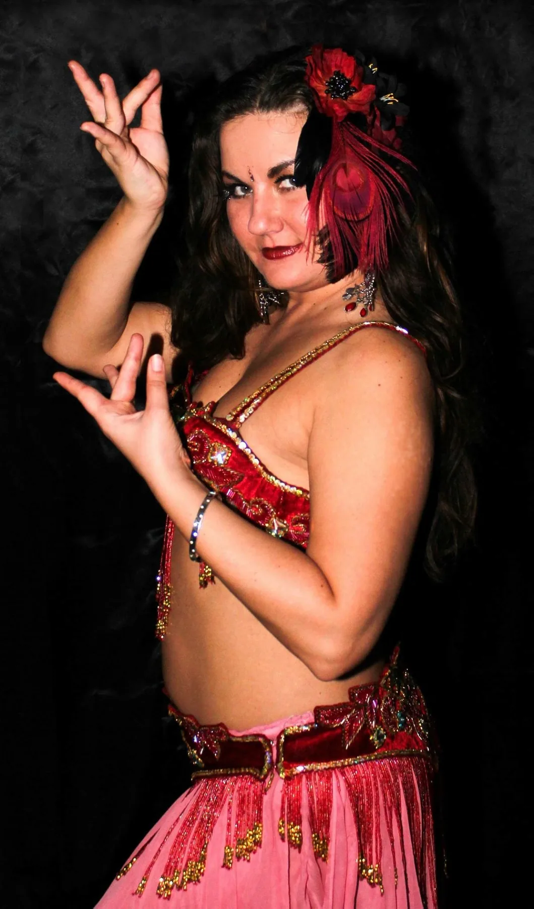 Lorenda bellydance performance 37