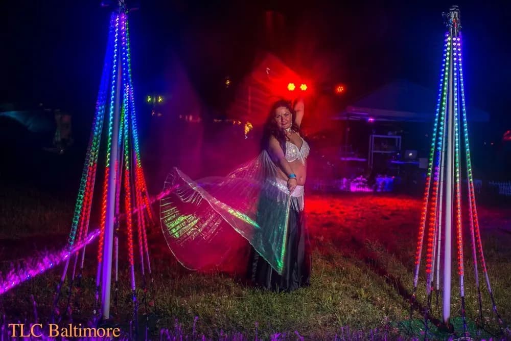 Lorenda LED performance 15