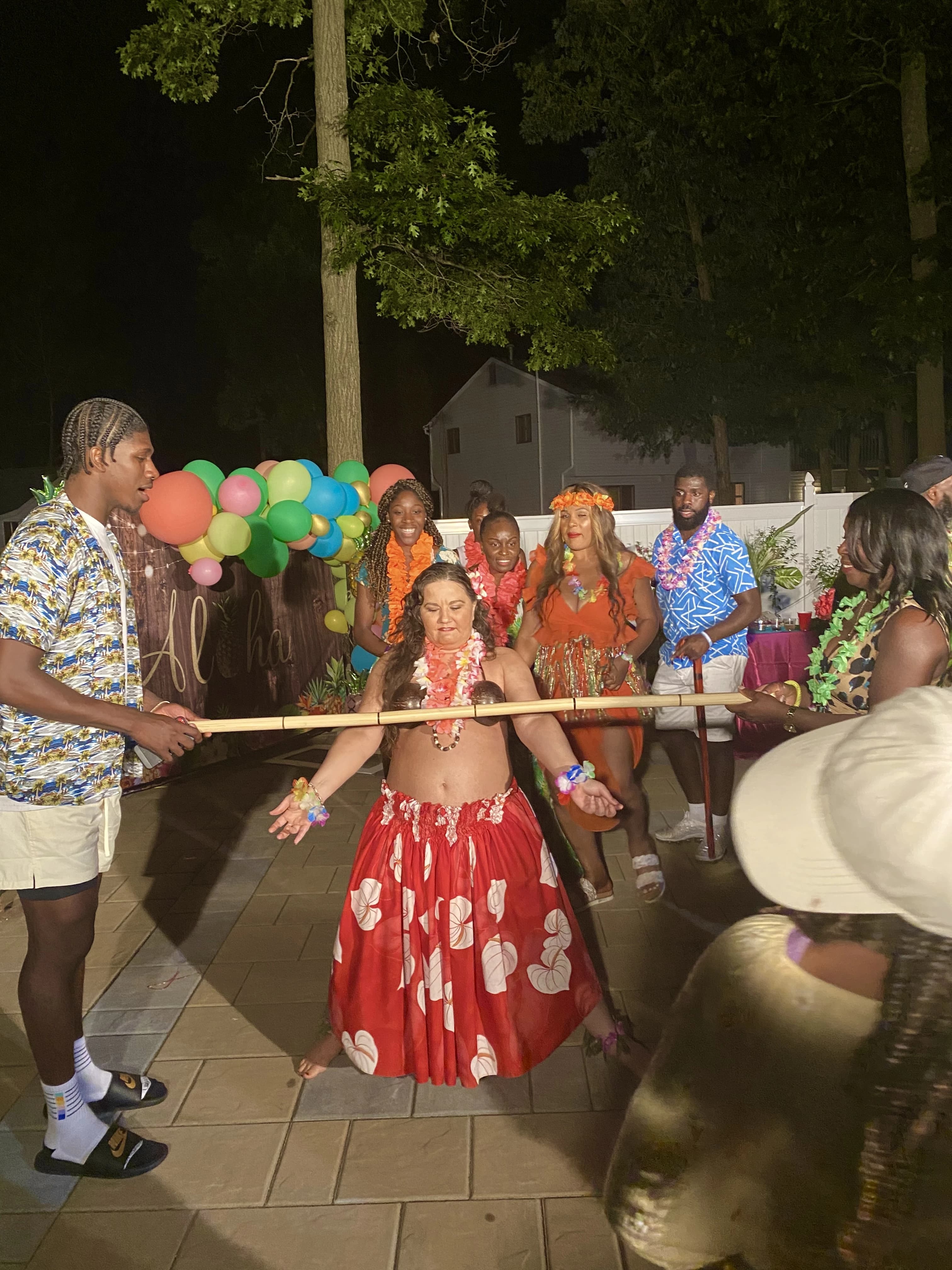 Lorenda island hula performance 2