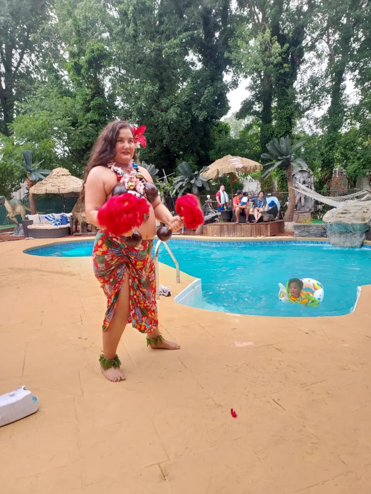 Lorenda island hula performance 3