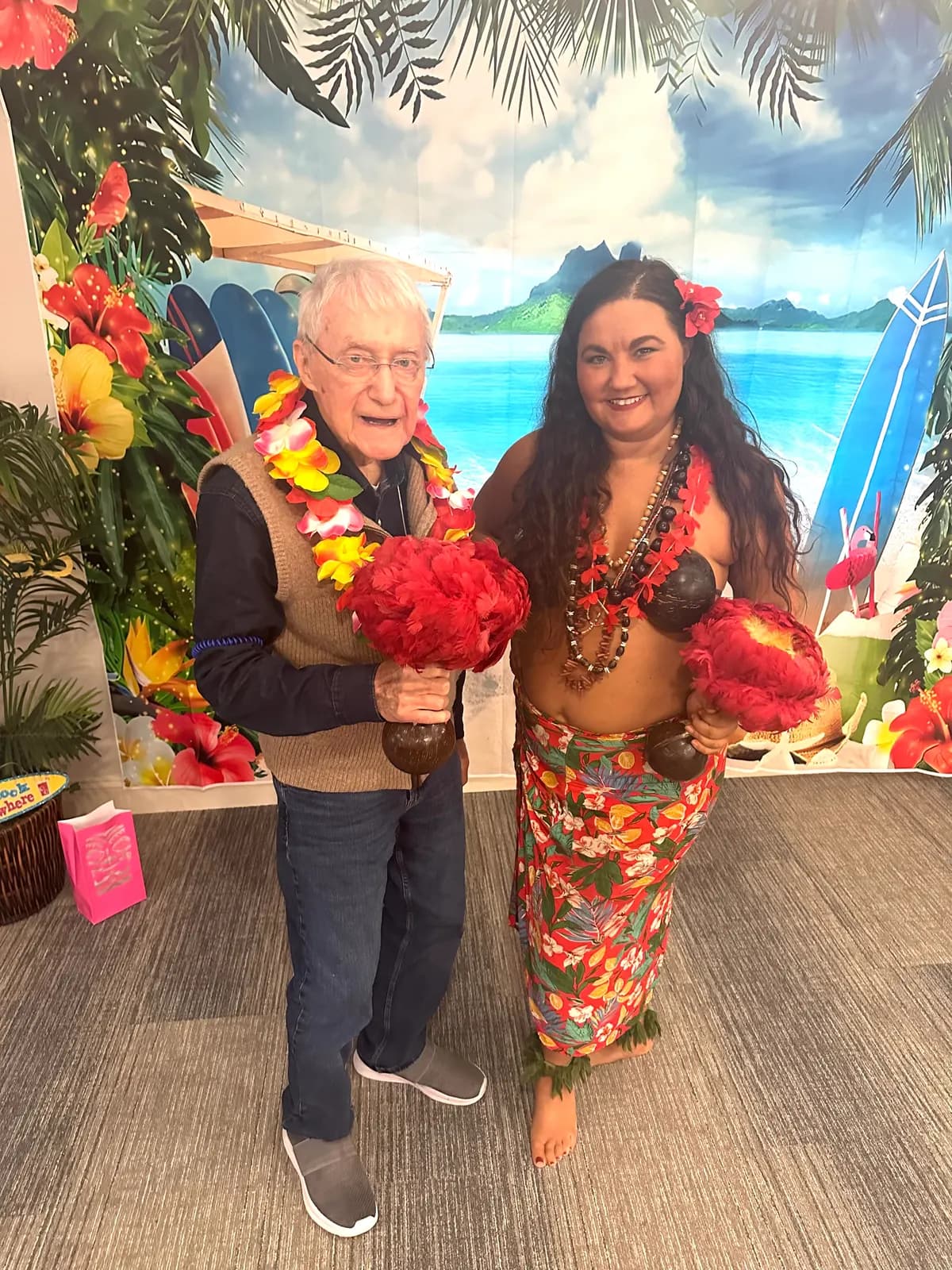 Lorenda island hula performance