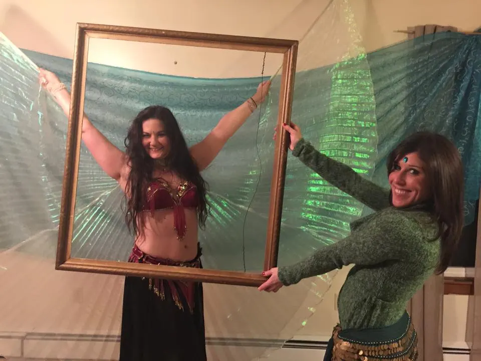 Lorenda teaching a belly dance class 11